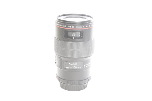 Canon EF 100mm f2.8 Macro L IS USM with hood ET73