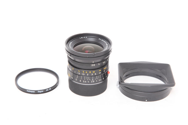 Leica M 24mm f2.8 Elmarit ASPH with hood 12592