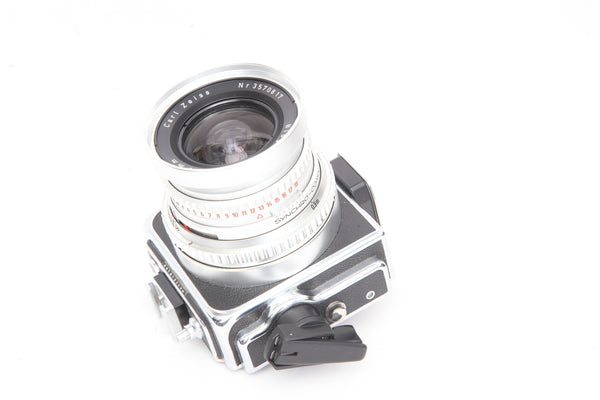 Hasselblad SWC/M Chrome with Viewfinder - cl'a December 2022