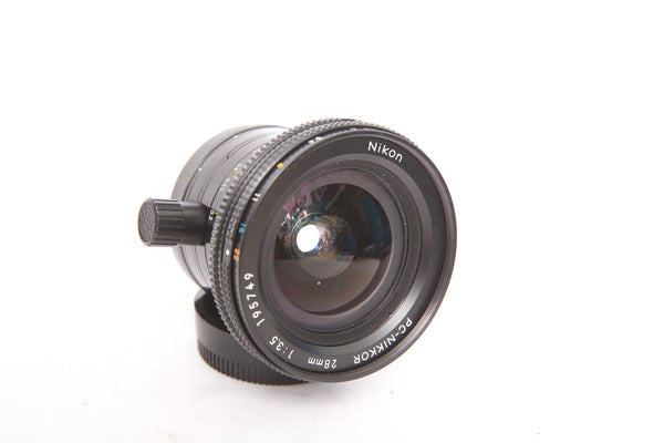 Nikon 28mm f3.5 PC-Nikkor