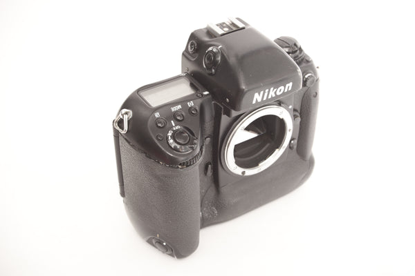 Nikon F5