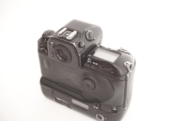 Nikon F5
