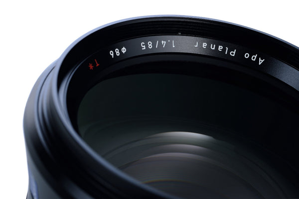 Zeiss Otus 85mm f1.4 Apo Planar - Cine Lens - EF Mount - Rental Only
